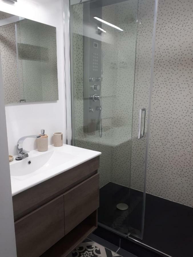 Appartement Cosy - Les Ecureuils Ares Zewnętrze zdjęcie