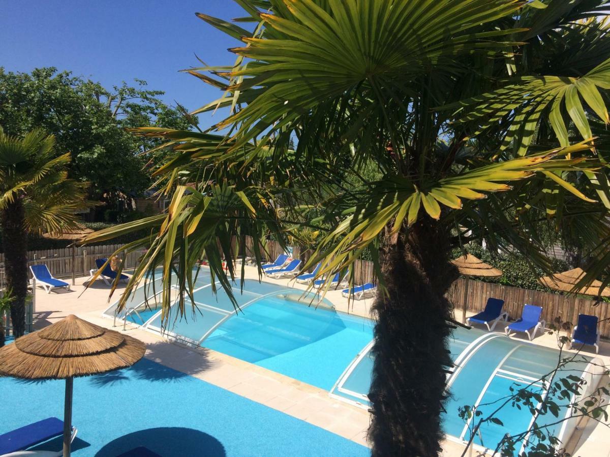 Appartement Cosy - Les Ecureuils Ares Zewnętrze zdjęcie